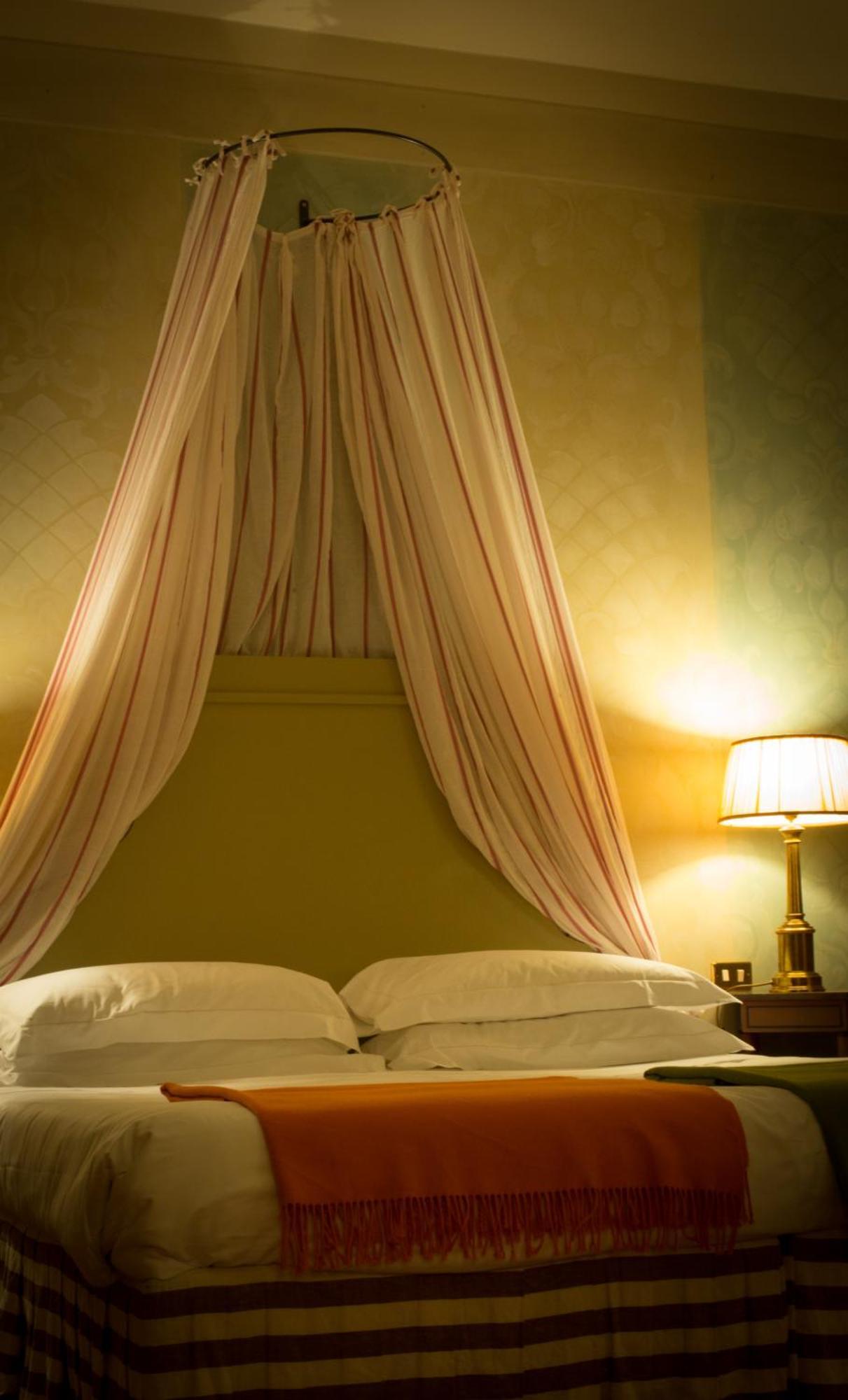 Antica Torre Tornabuoni Bed and Breakfast Florence Kamer foto
